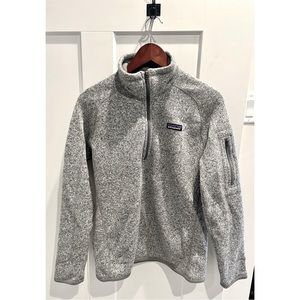 Patagonia Women’s Medium Grey Pullover Fleece